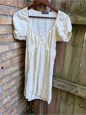 belle lace dress brandy melville Brandy Melville Belle Bow Lace Tank Dress